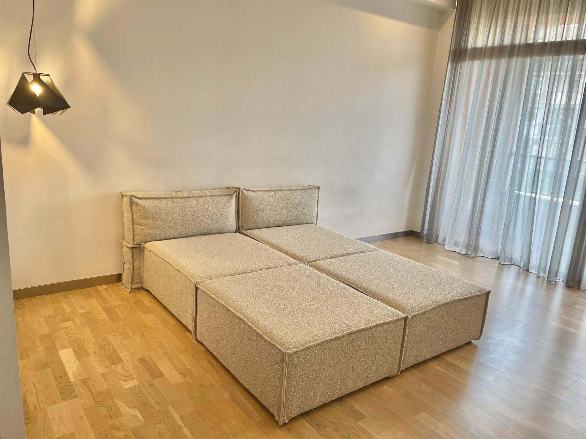 Metro Apartment Yerevan Bagian luar foto