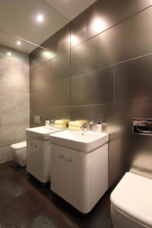 Metro Apartment Yerevan Bagian luar foto